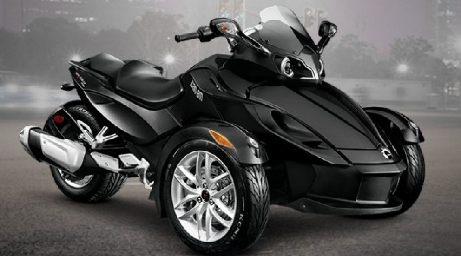 Трехколесный мотоцикл кроссворд 7. 2015 Can am Spyder. Can BRP Spyder 2014. BRP can-am Spyder. Spyder 4.2.5.